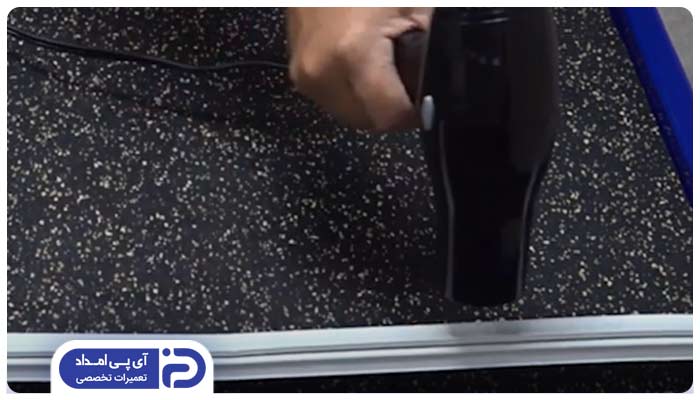تعویض لاستیک درب یخچال پرسی