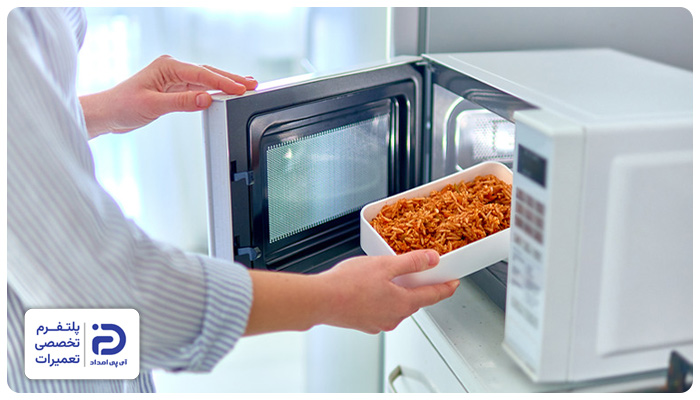 نحوه گرم کردن غذا در ماکروفر آدمیرال