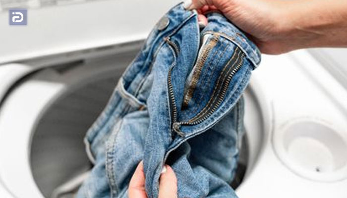 لباس‌هایی که دارای اشیای فلزی هستند را نباید در لباسشویی انداخت