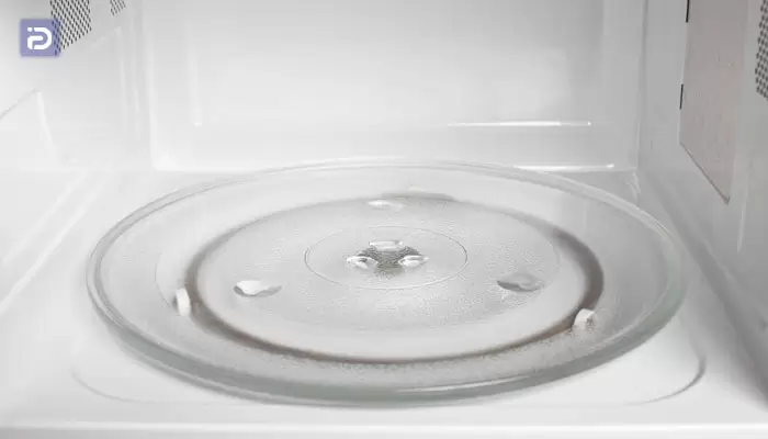 اشکال در حرکت سینی از دلایل سر و صدا در مایکروفر