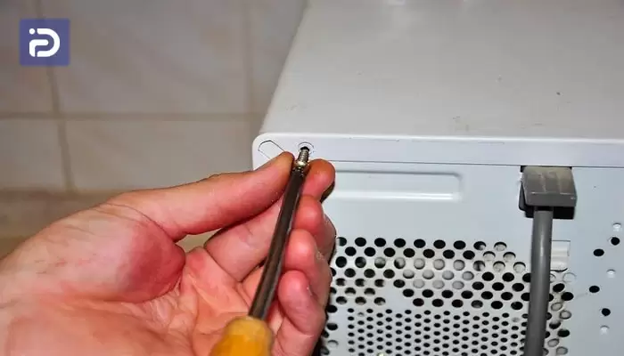 بستن محفظه لامپ ماکروفر