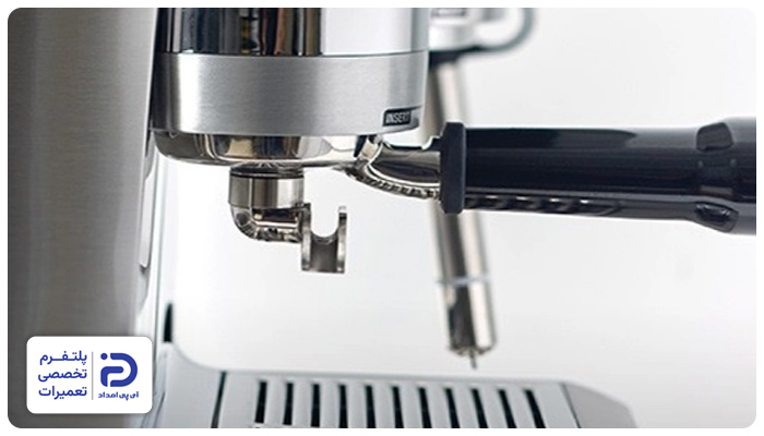 بخار ندادن نازل بخار، از خرابی‌های رایج اسپرسوساز