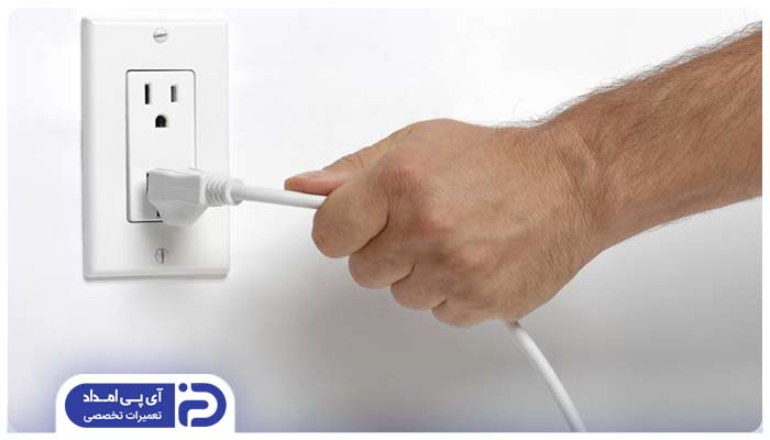 وقتی یخچال یخ میزند چه کنیم
