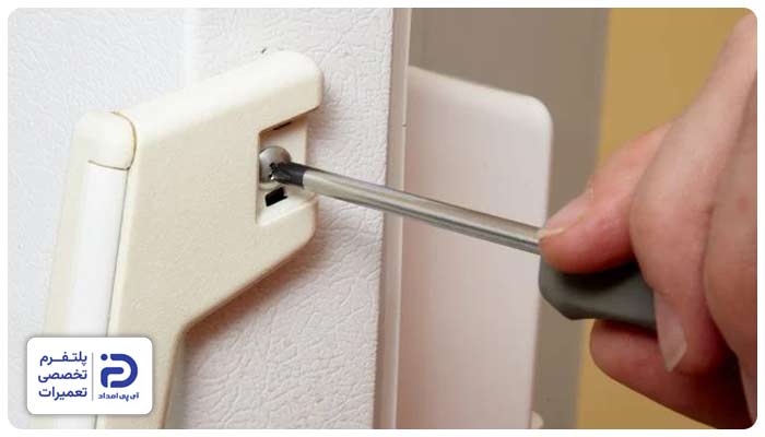 تعویض دستگیره یخچال کلور
