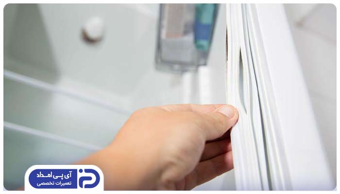 علت بیرون امدن بخار از فریزر چیست؟