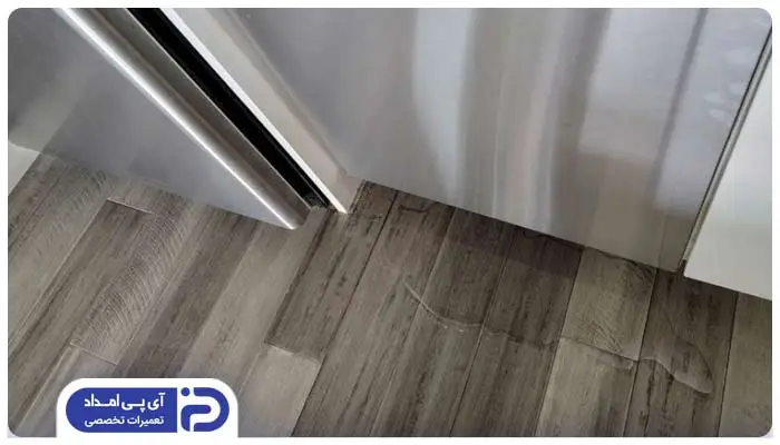 نشتی آب در ظرفشویی سامسونگ باعث چشمک زدن میشود