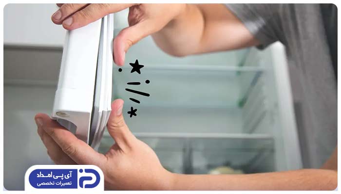 خرابی لاستیک دور درب یخچال؛ علت فاسد شدن مواد غذایی