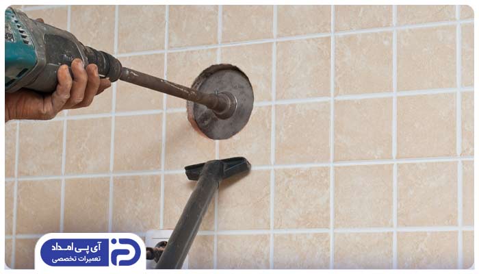 دریل کردن و ایجاد سوراخ جهت نصب هود روی دیوار