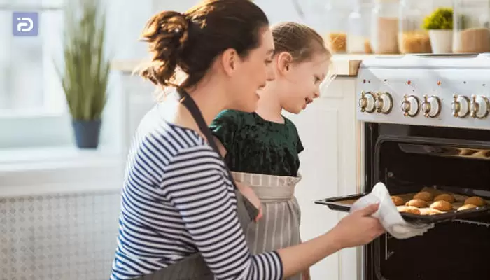 زمان پخت کیک و شیرینی در فر گاز