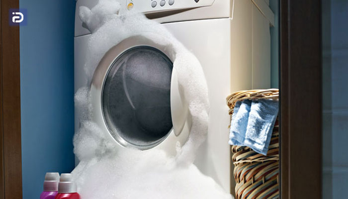 ریختن بیش از اندازه مواد شوینده در ماشین لباسشویی
