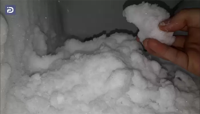 مضرات خوردن برفک یخچال