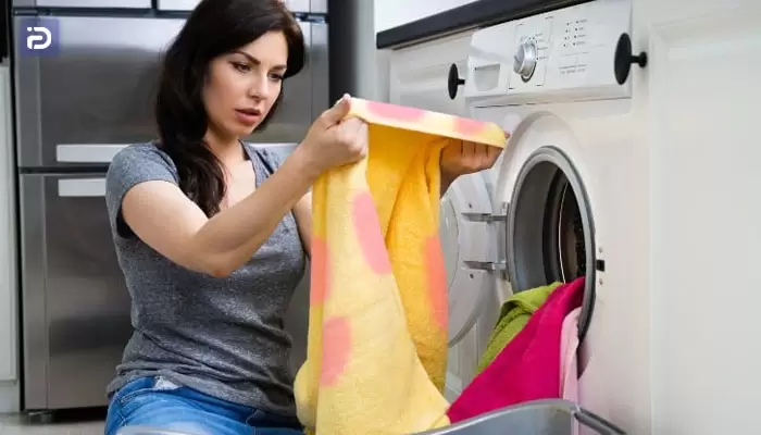 چگونه رنگ لباس را برگردانیم؟
