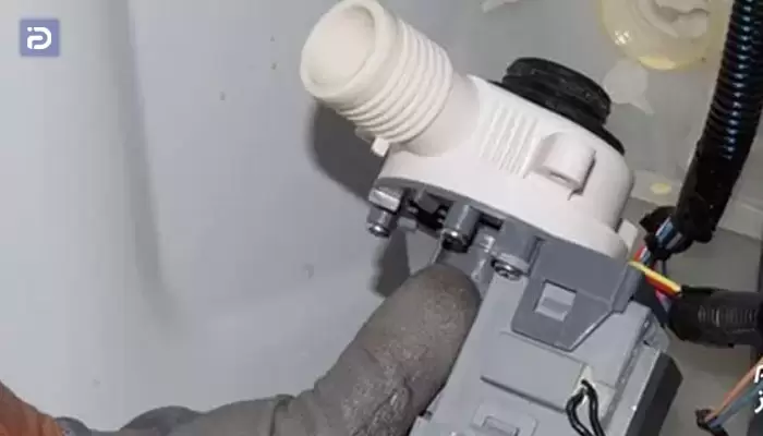 خرابی یا مسدود شدن پمپ آب ماشین لباسشویی