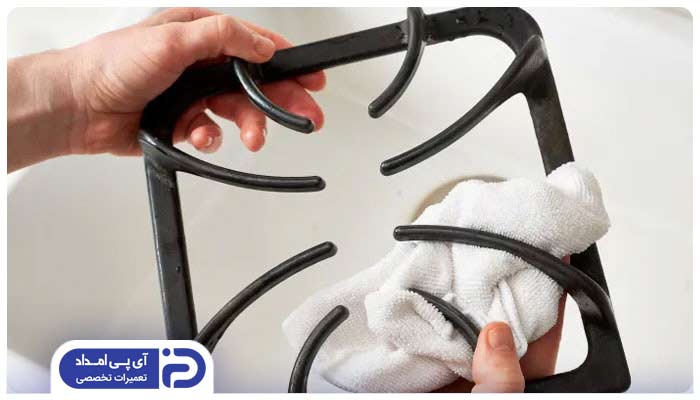 هر چند وقت یکبار باید چدن گاز را تمیز کنیم؟