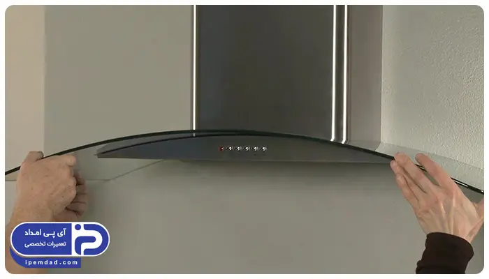 نحوه تعویض شیشه هود