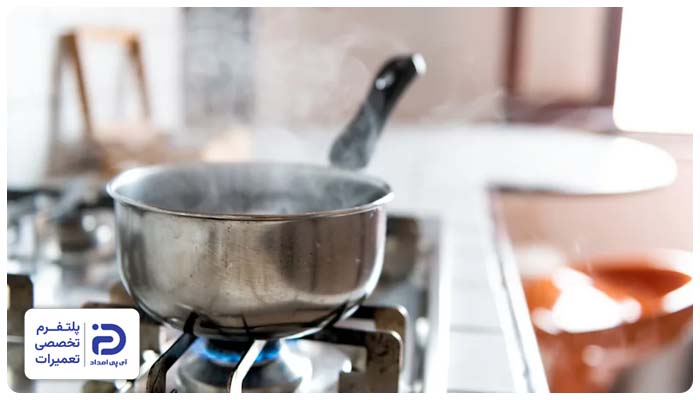 رطوبت زیاد در محیط دلیل قرمز شدن شعله اجاق گاز