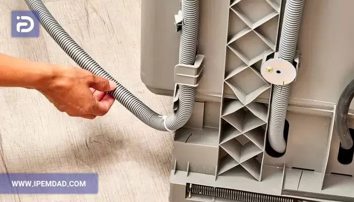 نحوه باز کردن لوله فاضلاب ماشین ظرفشویی