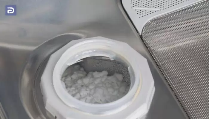 چگونه از نمک در ظرفشویی یوروپلاس استفاده کنیم