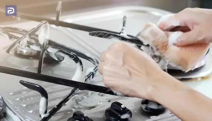 بهترین راه تمیز کردن چدن اجاق گاز رز گاز