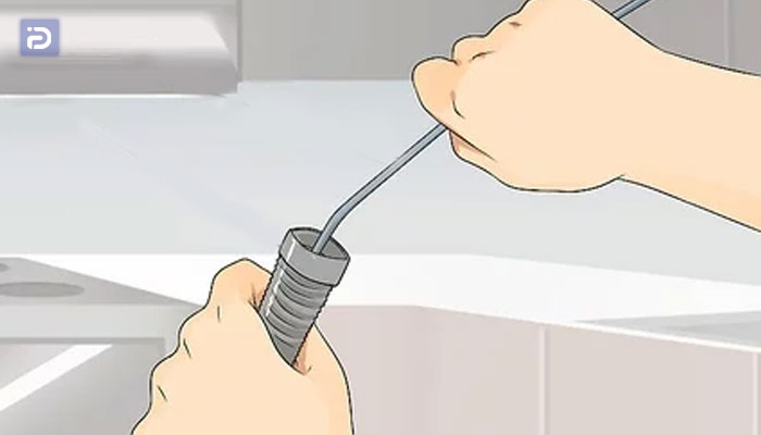 استفاده از فنر دستی یا برقی برای رفع گرفتگی لوله فاضلاب ظرفشویی