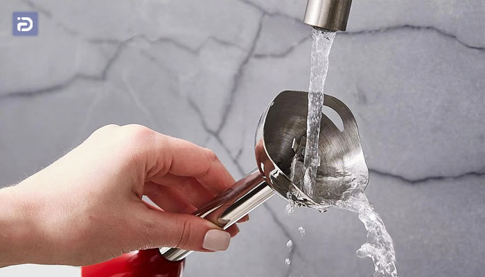 نحوه تمیز کردن گوشت کوب برقی