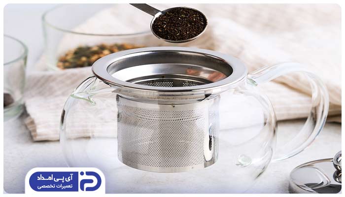 اضافه کردن چای به چایساز 