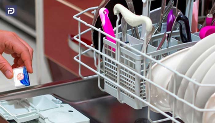 طریقه استفاده از قرص مخصوص برای شستشو ظروف در ماشین ظرفشویی کروپ 