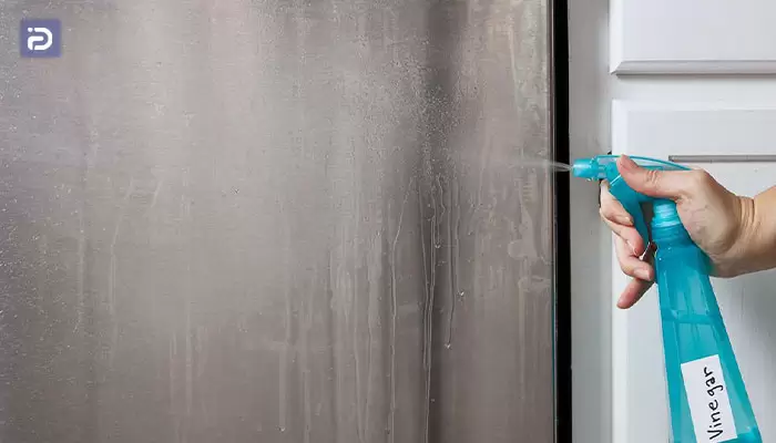 نحوه پاک کردن خراش و یا لکه روی دیواره یخچال سوزان