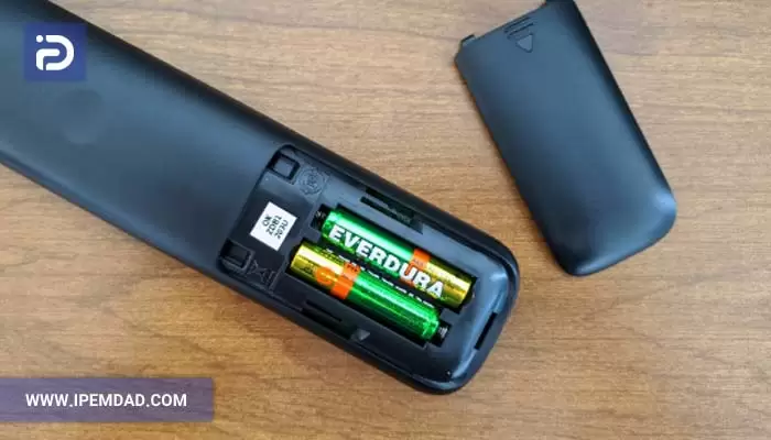 ترفندی جالب برای جایگزینی باتری کنترل تلویزیون