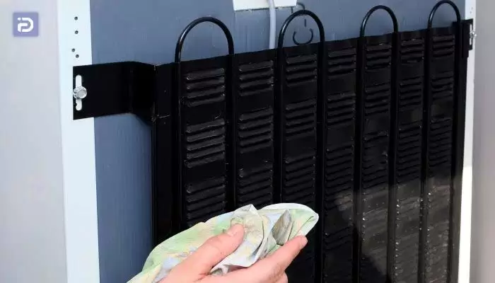 تمیز کردن موتور و کندانسور یخچال جی پلاس