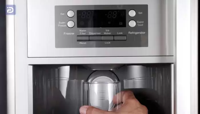 چگونه بوی بد آبسرد کن یخچال آذر فراسو را از بین ببریم؟