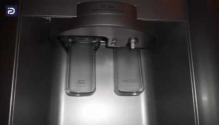 چگونه بوی بد آبسرد کن یخچال فروزان را از بین ببریم