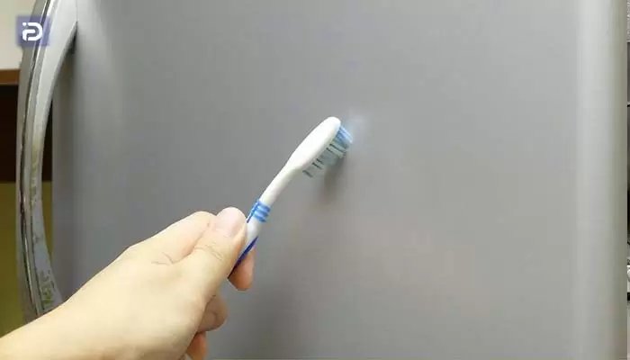 نحوه پاک کردن خراش و یا لکه روی دیواره یخچال زیمنس