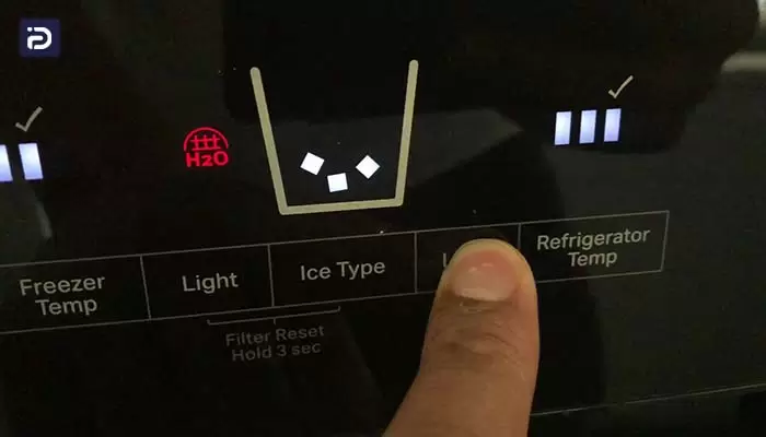 طریقه استفاده از یخساز یخچال دیاکو