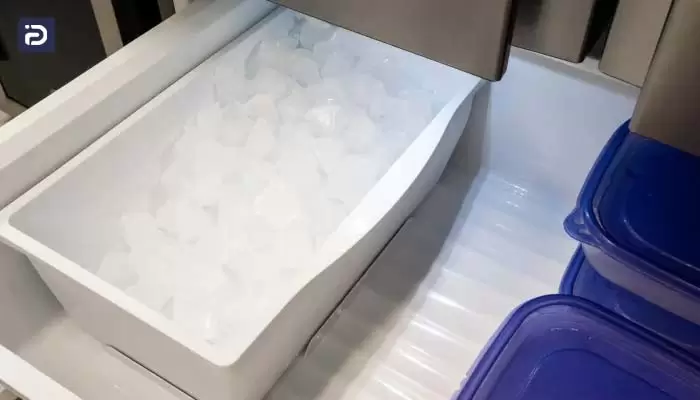 طریقه استفاده از یخساز یخچال هایسنس