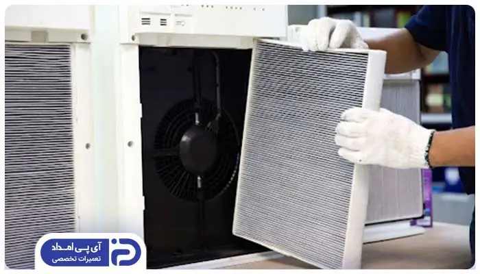 تعویض فیلتر دستگاه تصفیه هوا