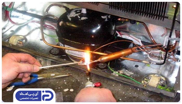 مراحل تعویض لوله مویی یخچال های خانگی