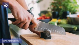3 روش بی نظیر برای تیز کردن چاقوی آشپزخانه
