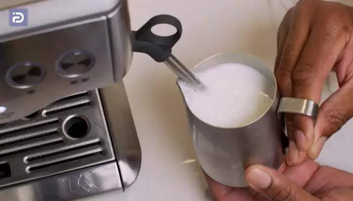 آموزش درست کردن کف شیر با بخار دستگاه اسپرسوساز یونیک