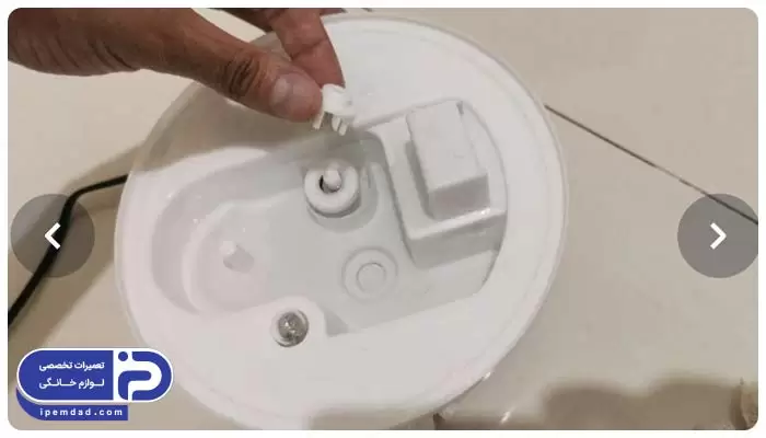 هنگام نشت آب از دستگاه بخور باید چه کاری انجام دهید