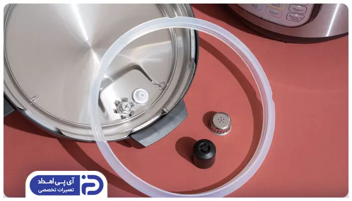 واشر فرسوده یا آسیب دیده زودپز