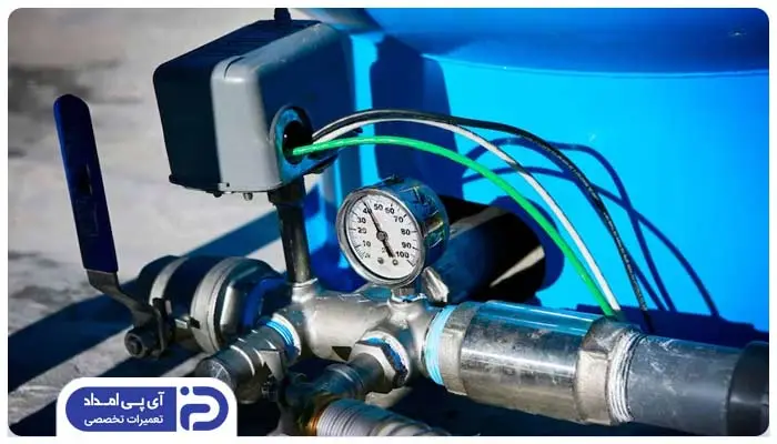 فشار هوای مخزن متعادل نیست و یا کاهش یافته است