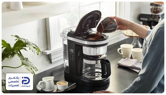 دم کردن بیش از حد قهوه، از دلایل تلخ شدن قهوه در اسپرسوساز