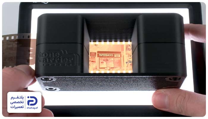 کثیفی یا لکه روی " Film Holder" یا شیشه مسیر نور