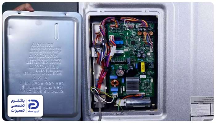 خرابی برد الکترونیکی (PCB) یکی از علت‌های ارور e6 یخچال الکترواستیل