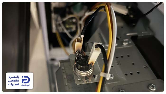 سیمکشی داخلی معیوب یا اتصال کوتاه در مدارهای داخلی یکی از علتهای آمپر کشیدن ماکروفر