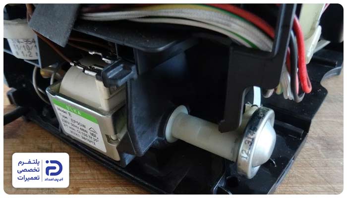 خرابی مکانیکی پمپ یکی از علت‌های کار نکردن پمپ قهوه ساز