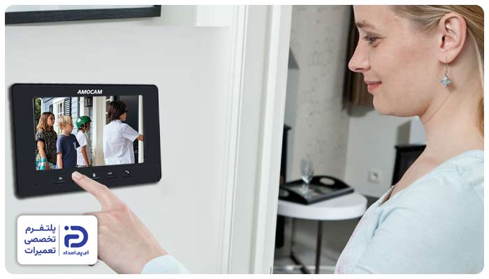 تنظیمات مانیتور (کنتراست، تمرکز،روشنایی) یا نرمافزار مانیتور یکی از علتهای تار شدن تصویر آیفون تصویری