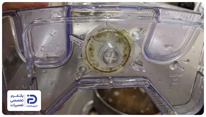 خرابی مخزن یا سنسورها یکی از علت‌های کار نکردن پمپ قهوه ساز