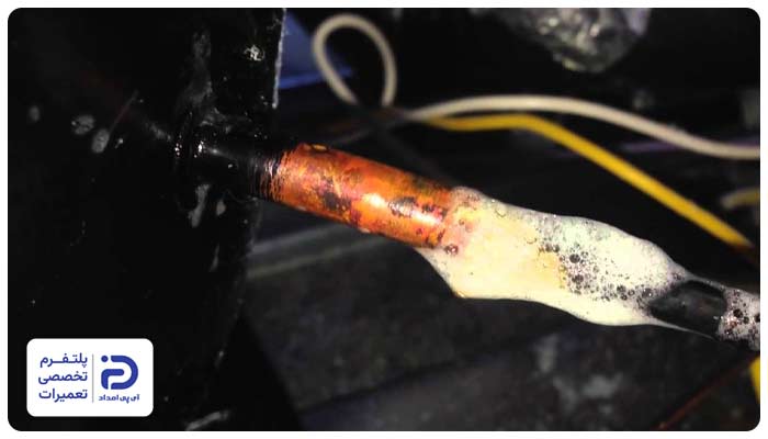 نشتی گاز مبرد ( کمبود شارژ گاز) یکی از علتهای ارور f1 یخچال اسنوا